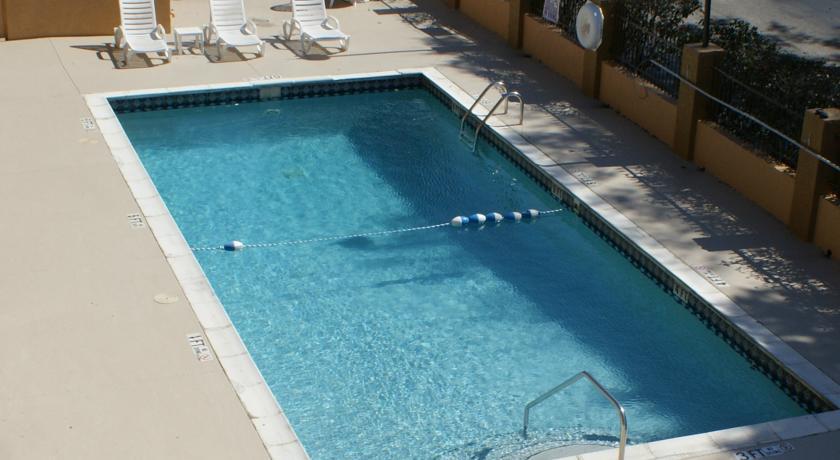 Days Inn Pensacola North Ferry Pass エクステリア 写真